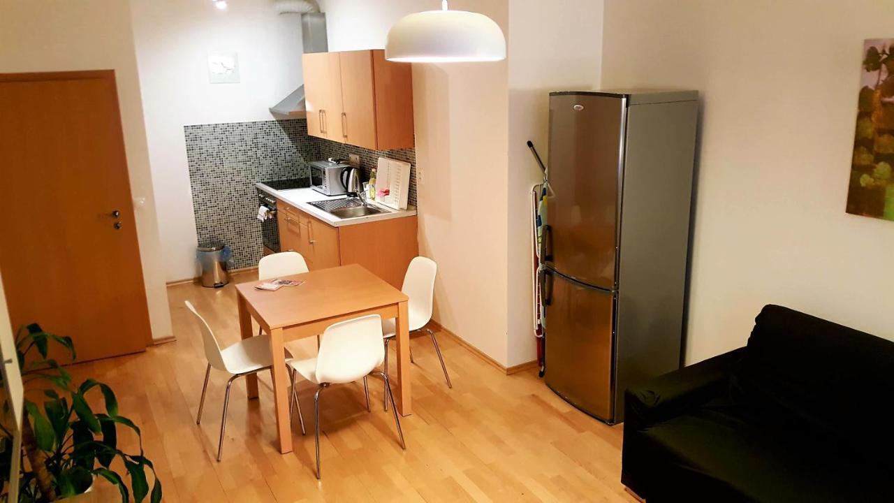 Apartment Smichov Praha Exteriér fotografie